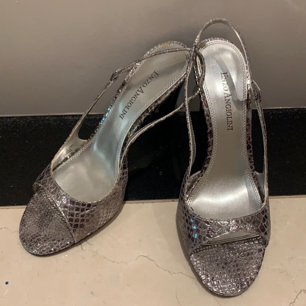 Enzo Angiolini Silver Slingback Heels with Snakeskin Texture